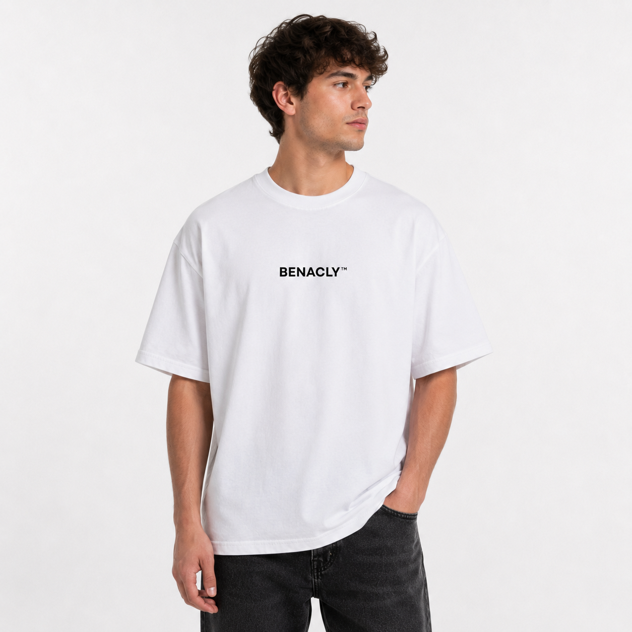 nothanksiuseai,aitshirt,oversizedtshirt,graphictee,statementtee,streetwear,backprint,whitetshirt,techlover,creatorstyle,benacly,unisextee